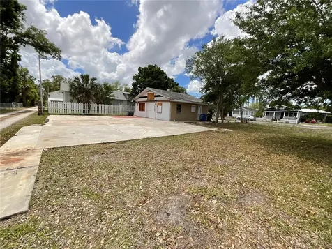 219 27th Street W Bradenton FL 34205