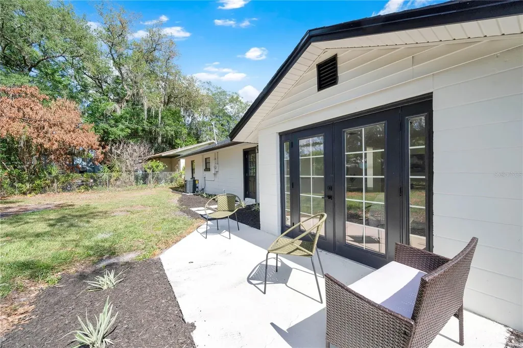 1506 E Elm Road Lakeland FL 33801