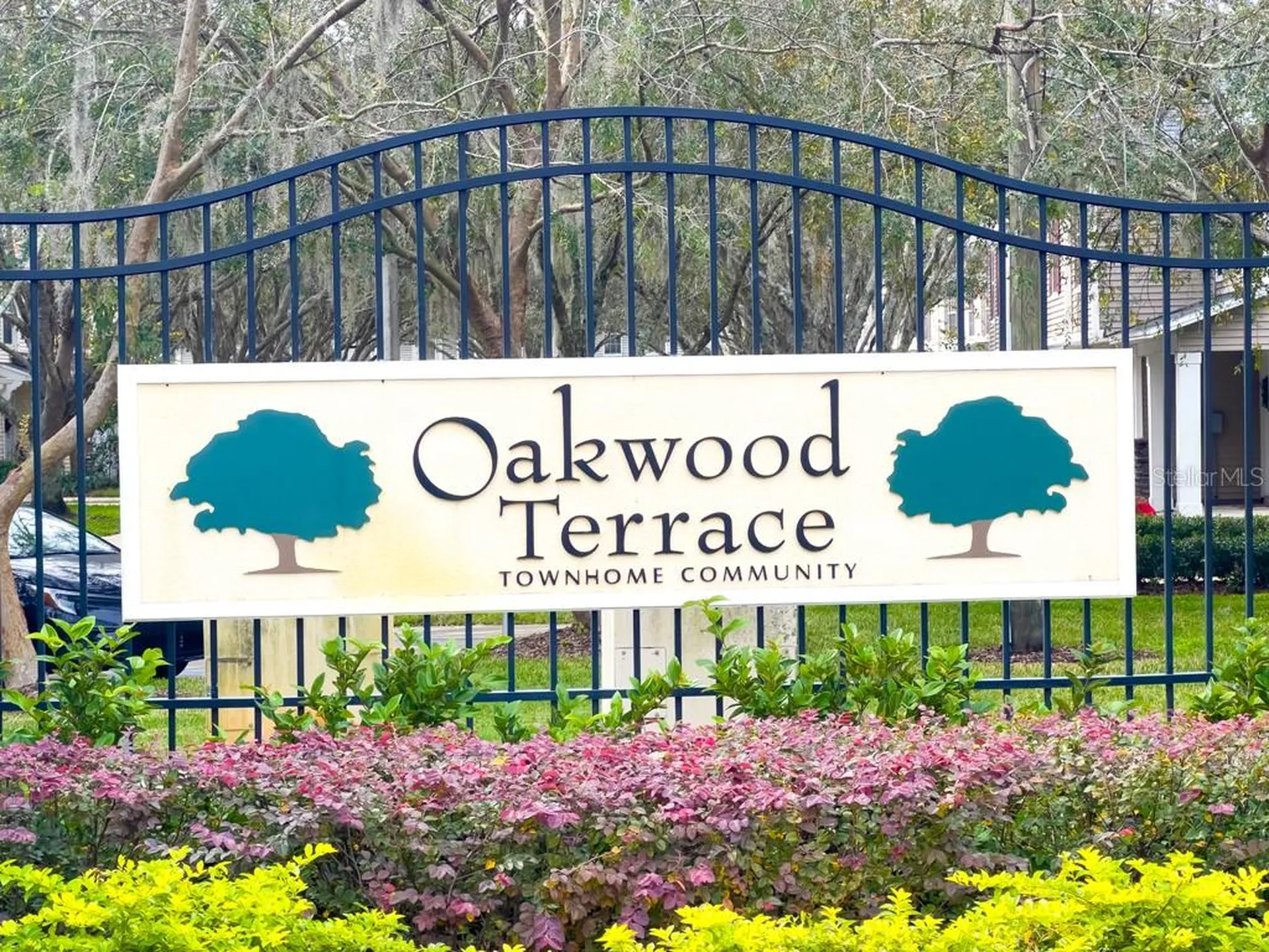 109 Woodknoll Place Valrico FL 33594