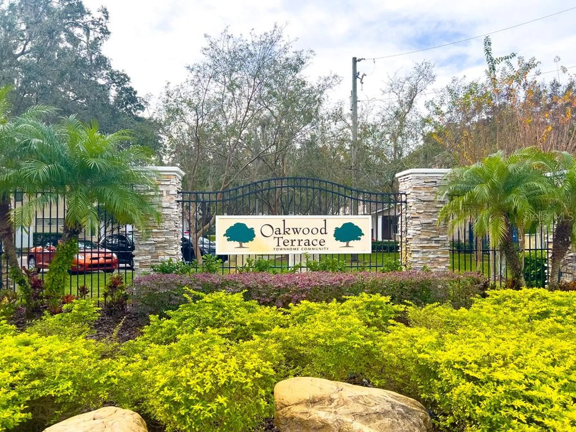109 Woodknoll Place Valrico FL 33594