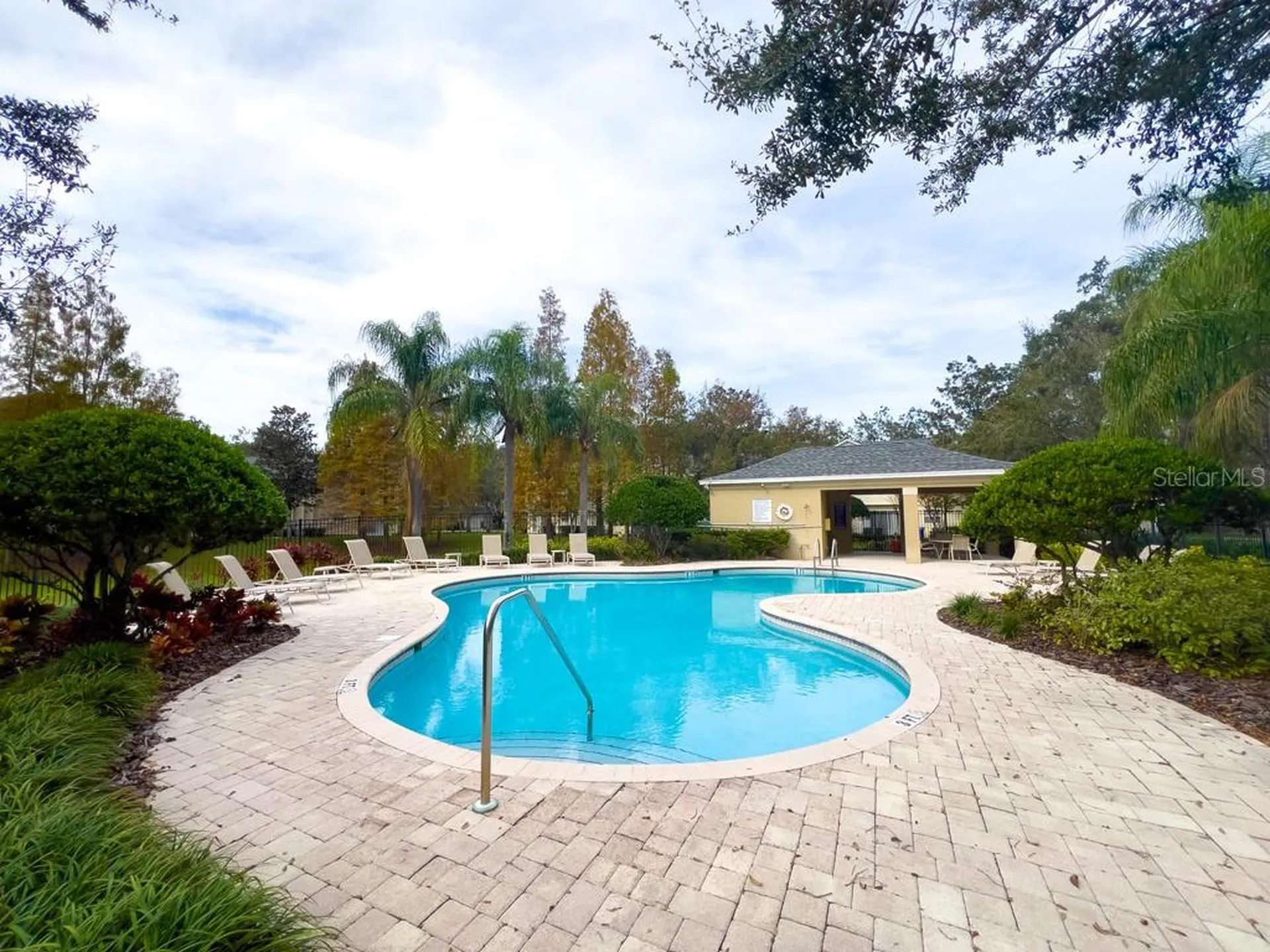 109 Woodknoll Place Valrico FL 33594