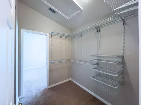 109 Woodknoll Place Valrico FL 33594