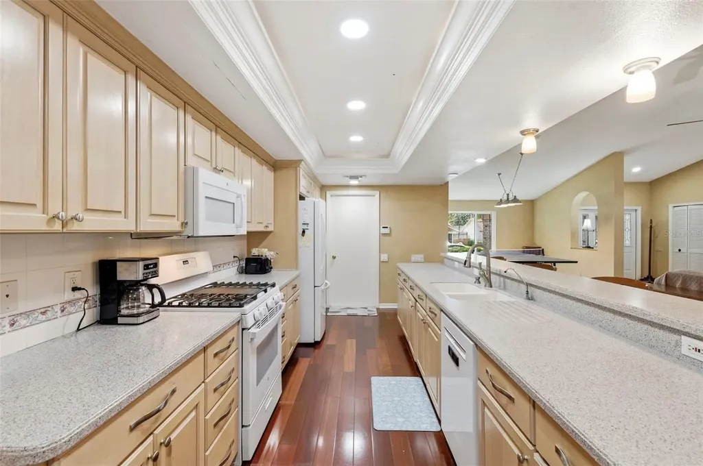 2418 Anthony Avenue Clearwater FL 33759