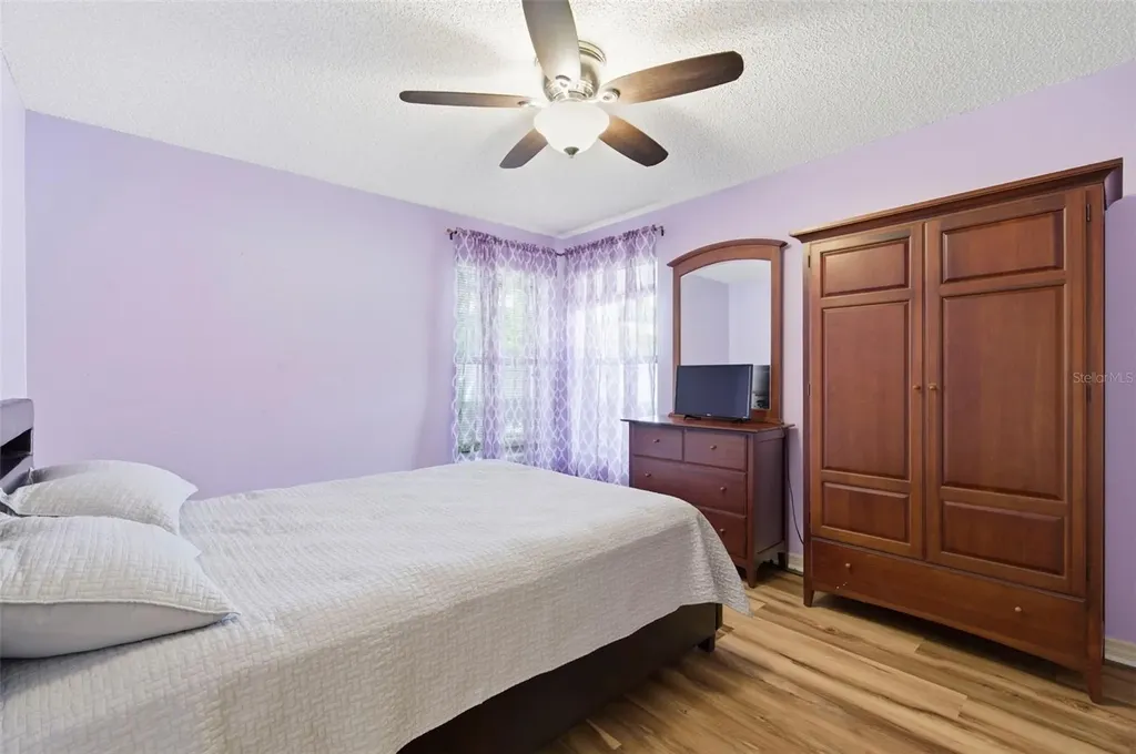 2418 Anthony Avenue Clearwater FL 33759