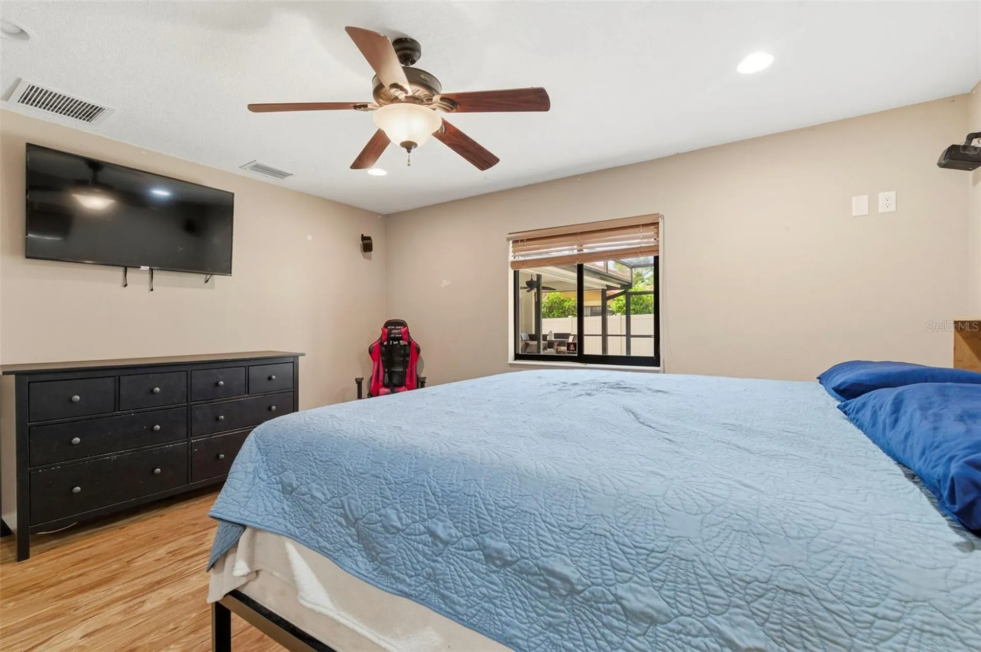 2418 Anthony Avenue Clearwater FL 33759