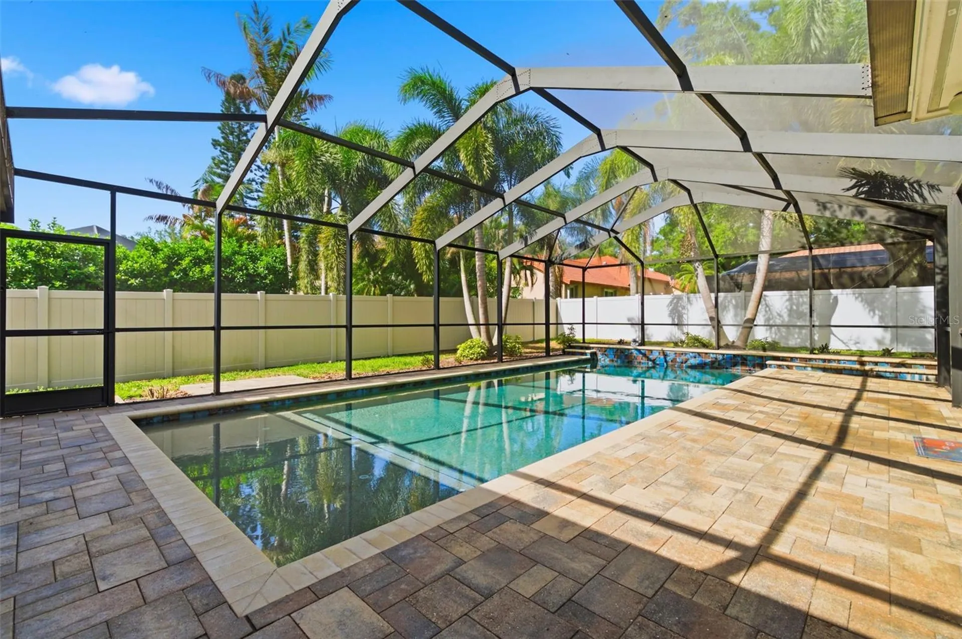 2418 Anthony Avenue Clearwater FL 33759