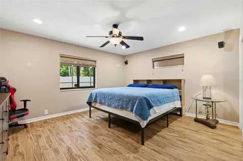 2418 Anthony Avenue Clearwater FL 33759