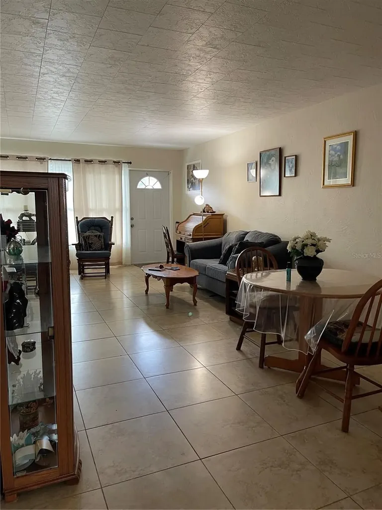 4144 57th Street N Kenneth City FL 33709