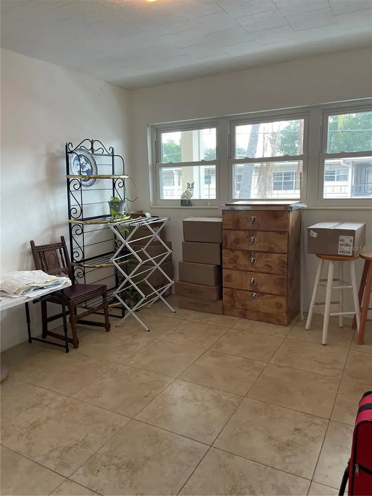 4144 57th Street N Kenneth City FL 33709