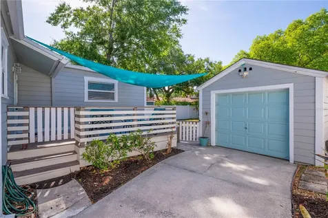 812 W Coral Street Tampa FL 33602
