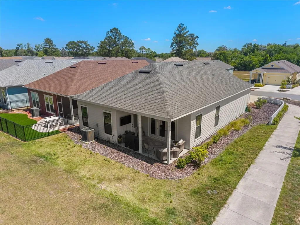 1016 NW 132nd Boulevard Newberry FL 32669