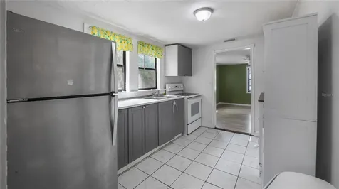 2201 Dolarway Street Sanford FL 32771
