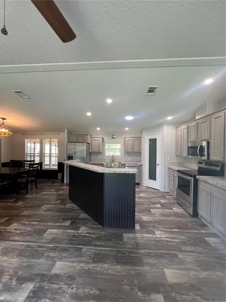 4281 Evergreen Avenue Bunnell FL 32110