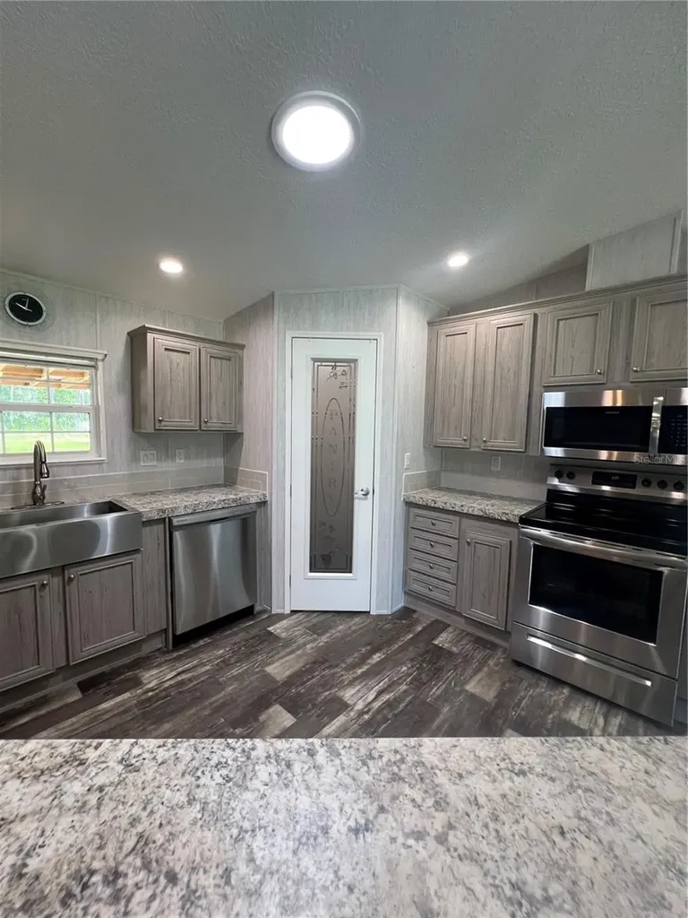 4281 Evergreen Avenue Bunnell FL 32110