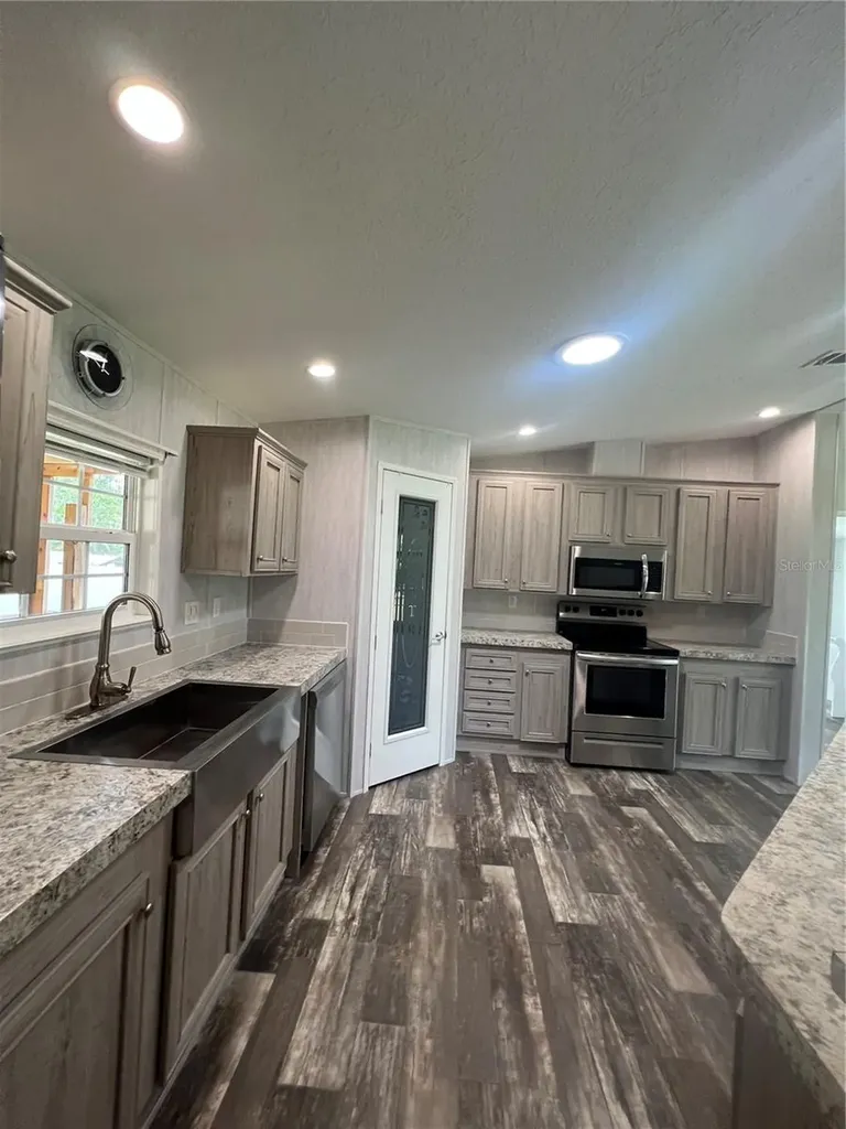 4281 Evergreen Avenue Bunnell FL 32110