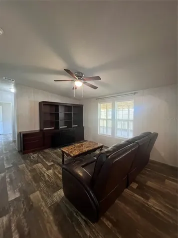 4281 Evergreen Avenue Bunnell FL 32110