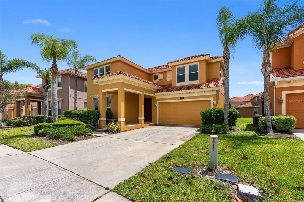 4530 Stella Street Kissimmee FL 34746