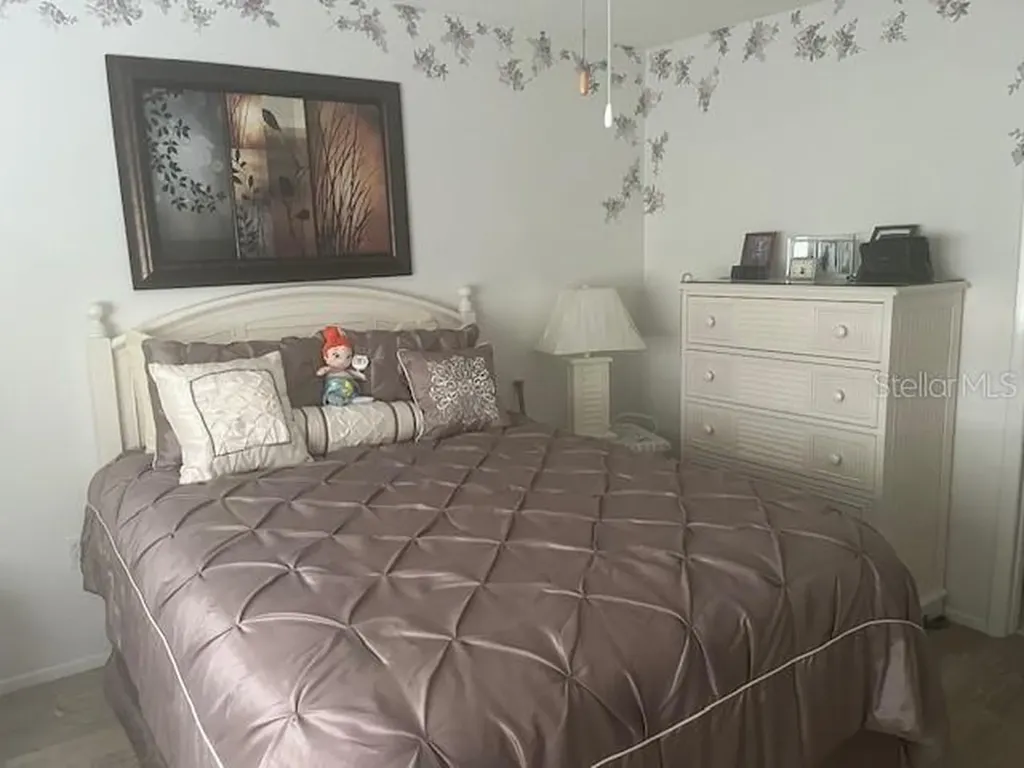 9430 Nakoma Way Weeki Wachee FL 34613