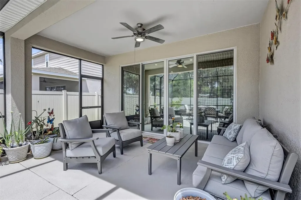 6339 Dolostone Drive Lakeland FL 33811