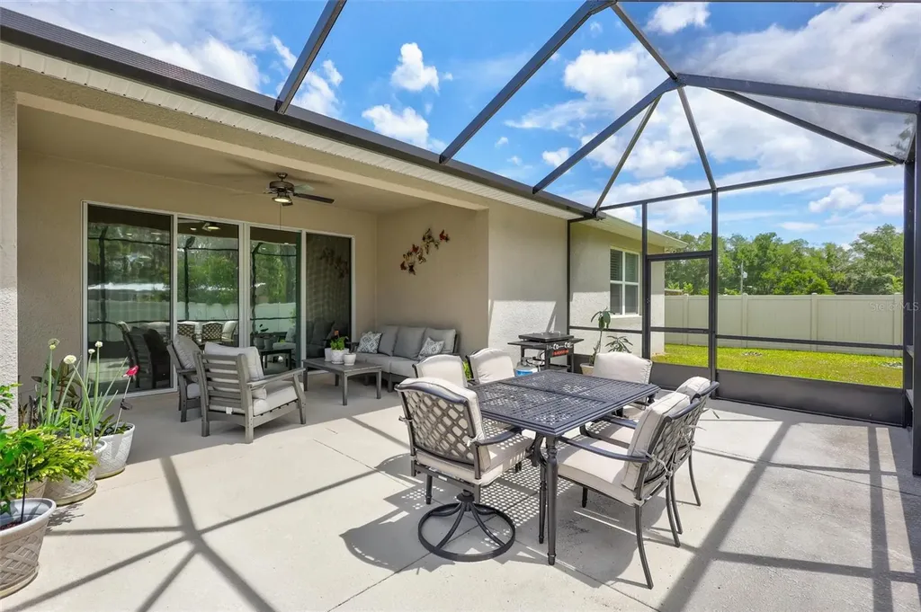 6339 Dolostone Drive Lakeland FL 33811