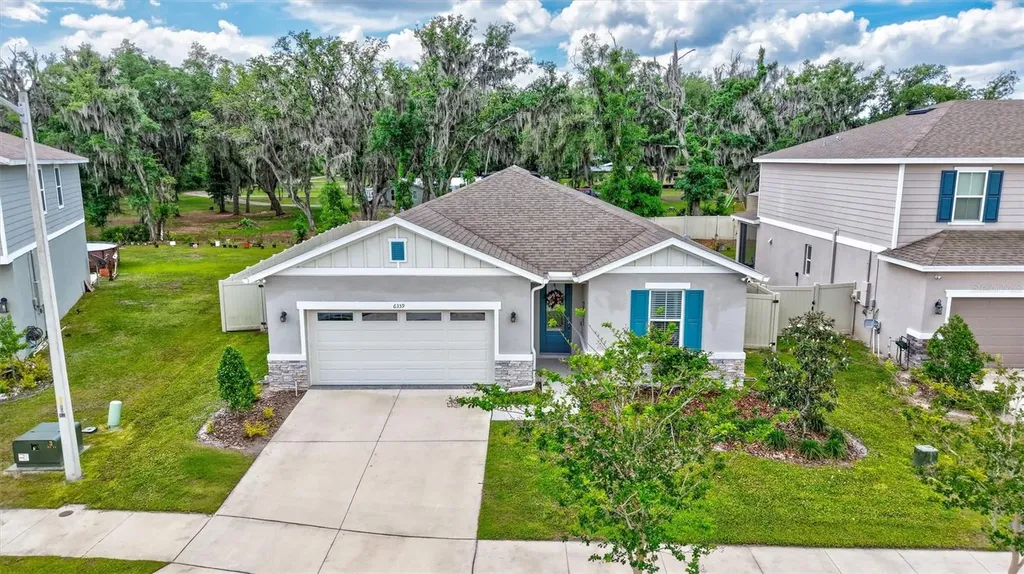 6339 Dolostone Drive Lakeland FL 33811