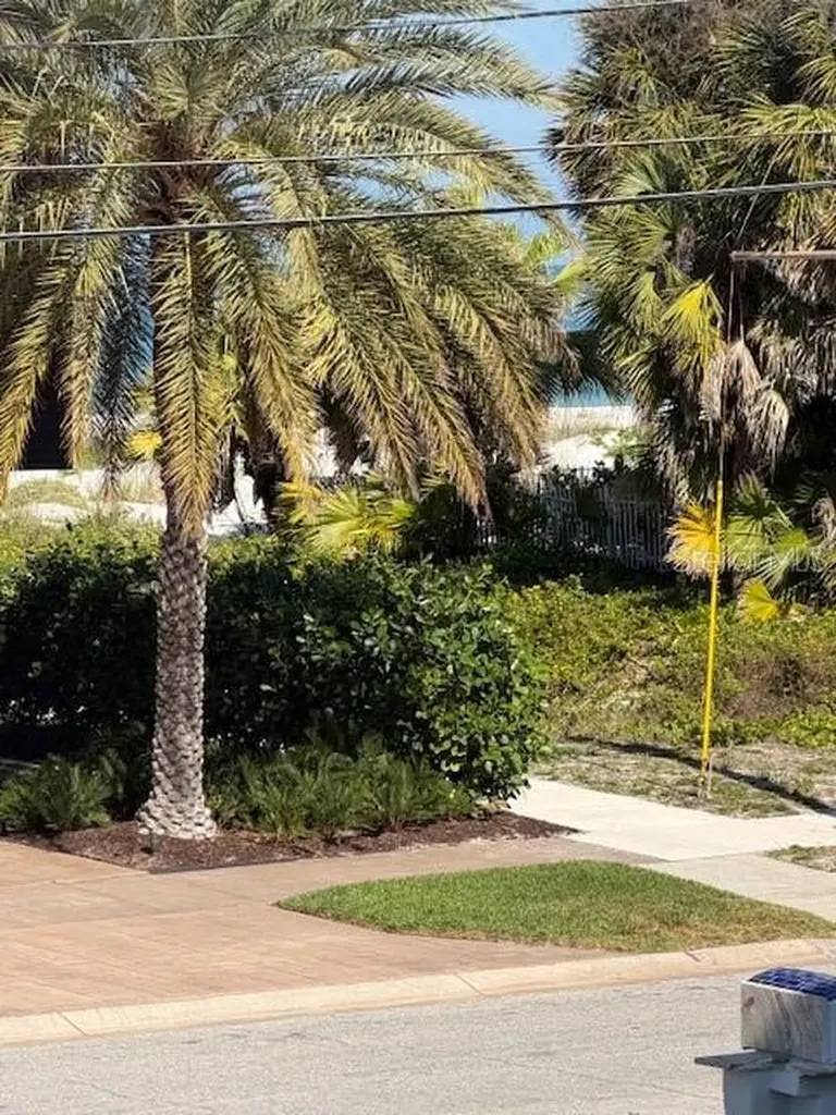 745 Eldorado Avenue Clearwater Beach FL 33767