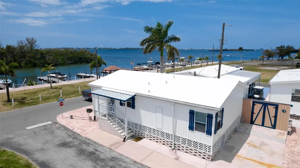 10315 Cortez Road W Bradenton FL 34210