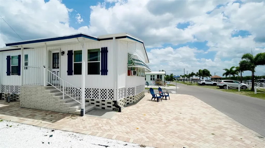 10315 Cortez Road W Bradenton FL 34210