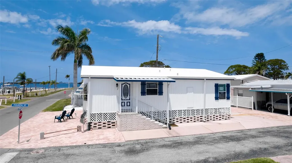 10315 Cortez Road W Bradenton FL 34210