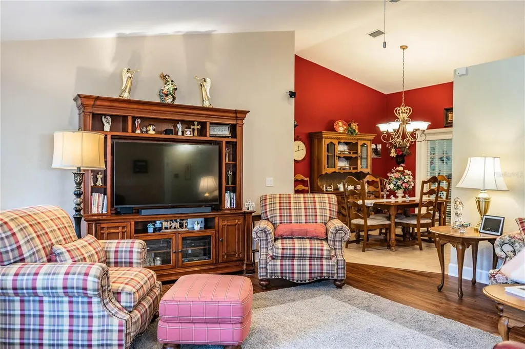 303 9th Street NE Fort Meade FL 33841