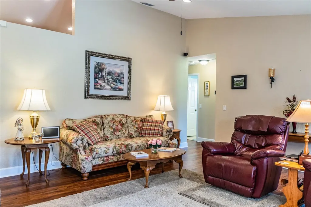 303 9th Street NE Fort Meade FL 33841
