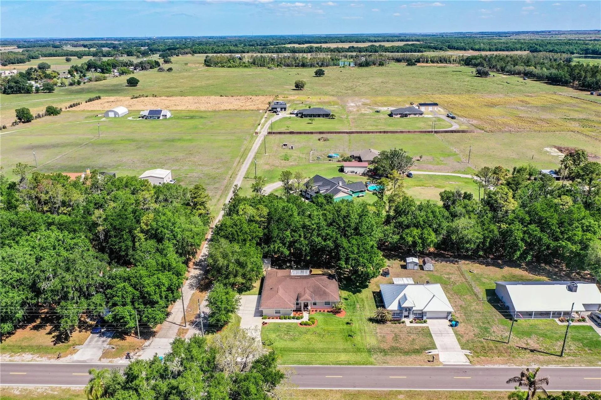 303 9th Street NE Fort Meade FL 33841