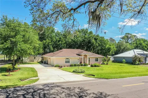 303 9th Street NE Fort Meade FL 33841