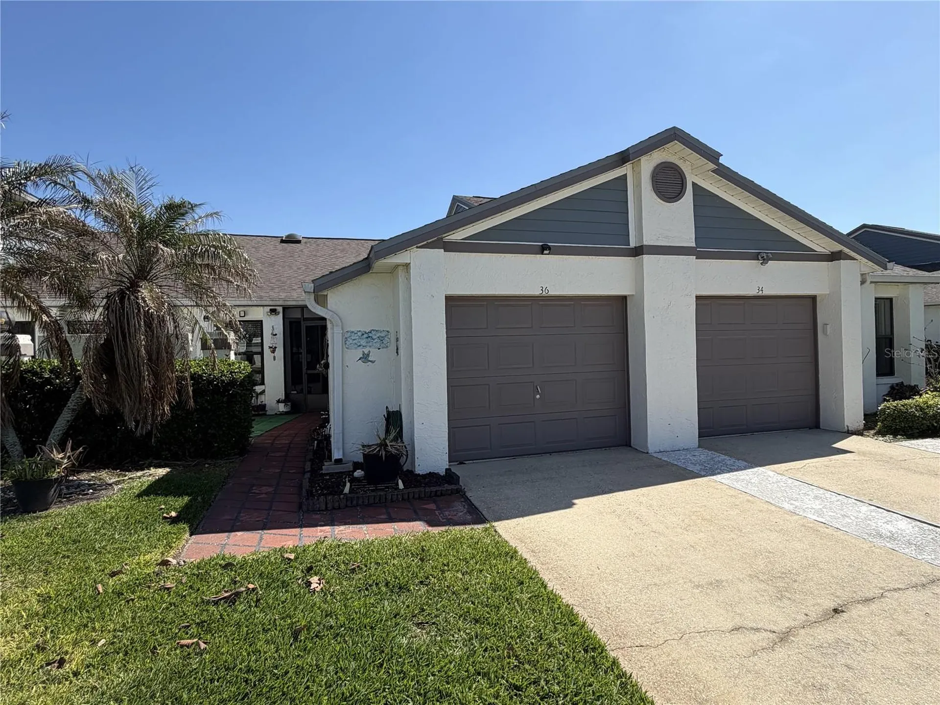 36 Lakepointe Circle Kissimmee FL 34743
