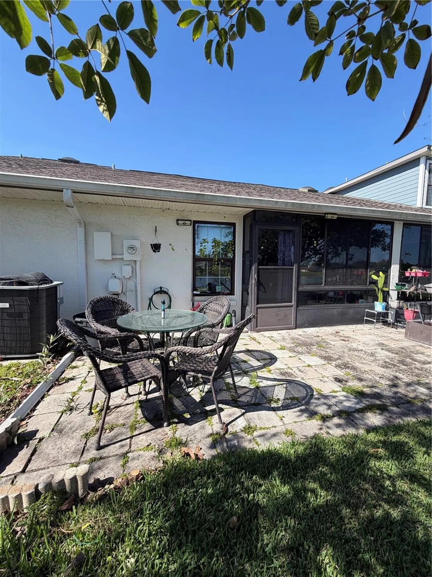 36 Lakepointe Circle Kissimmee FL 34743