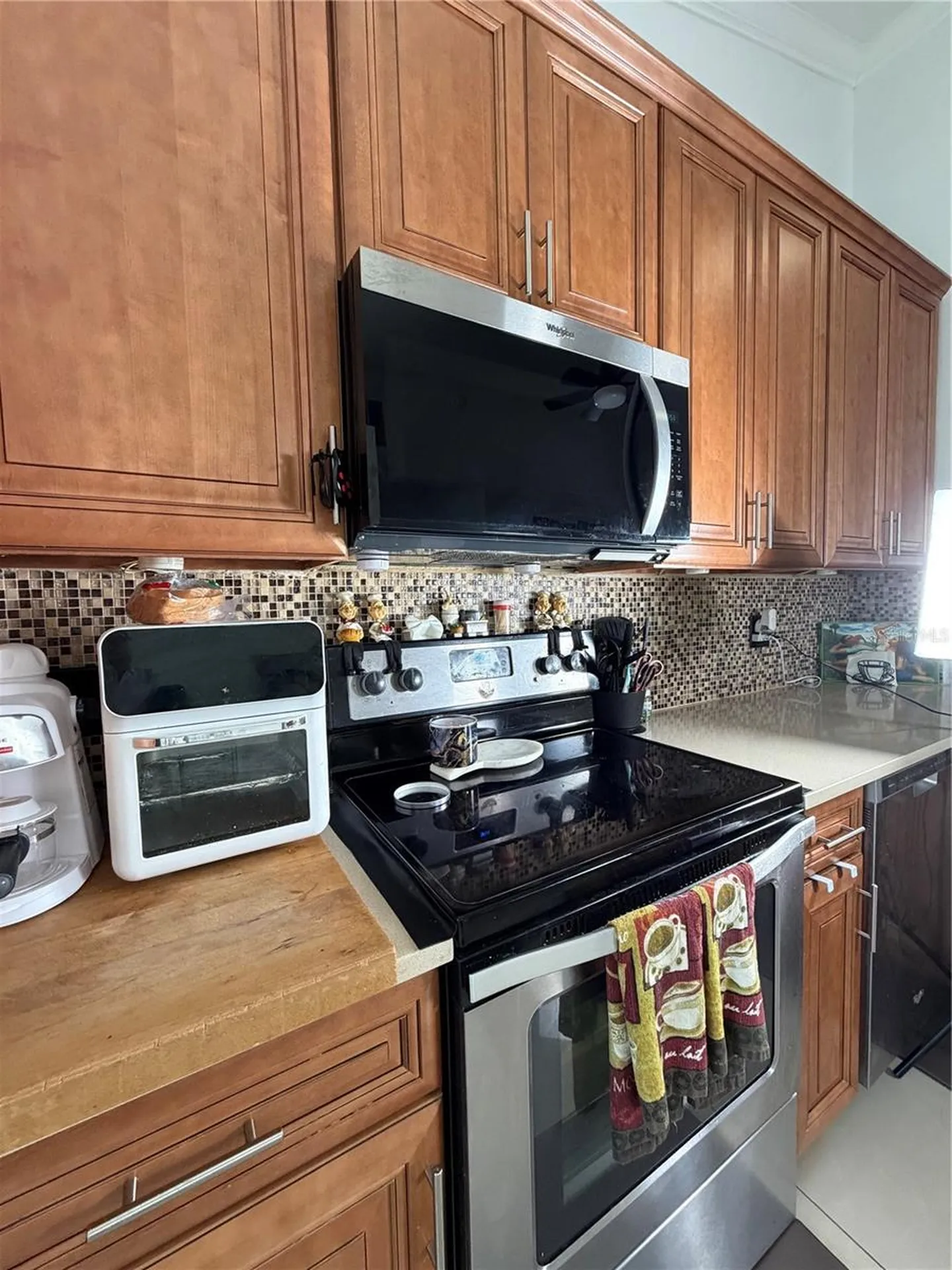 36 Lakepointe Circle Kissimmee FL 34743
