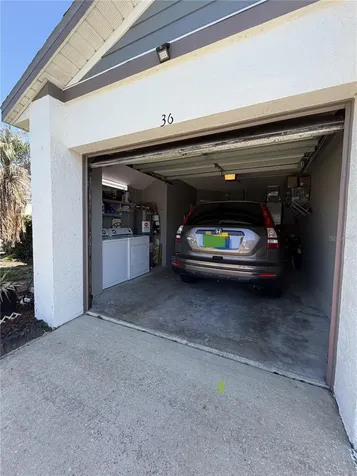 36 Lakepointe Circle Kissimmee FL 34743