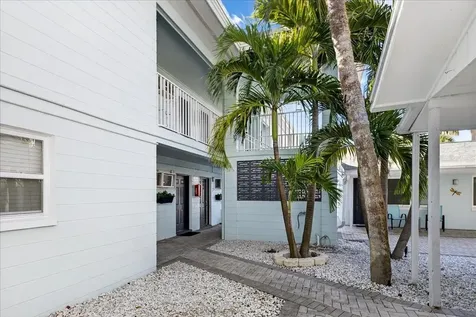523 72nd Avenue St Pete Beach FL 33706