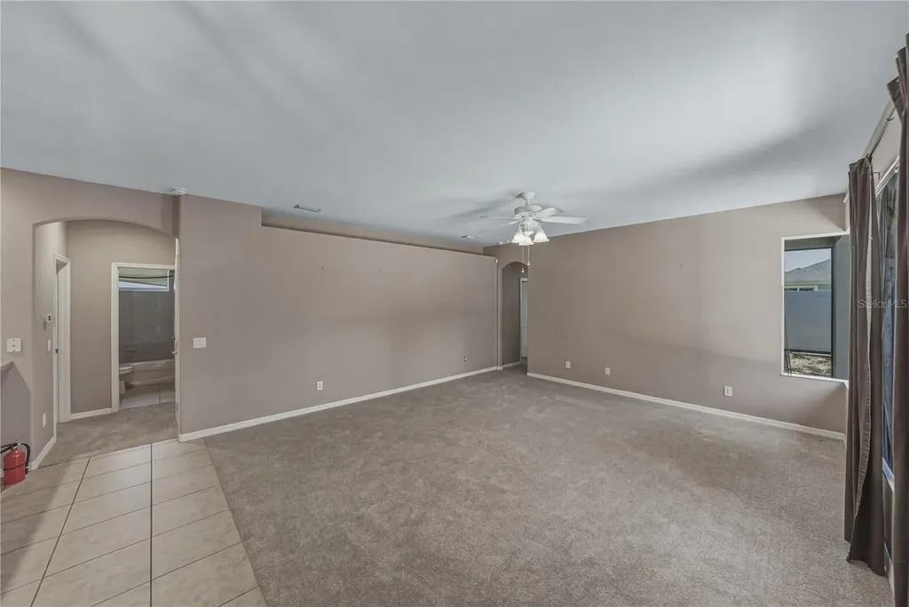 1603 Grand Heritage Boulevard Valrico FL 33594