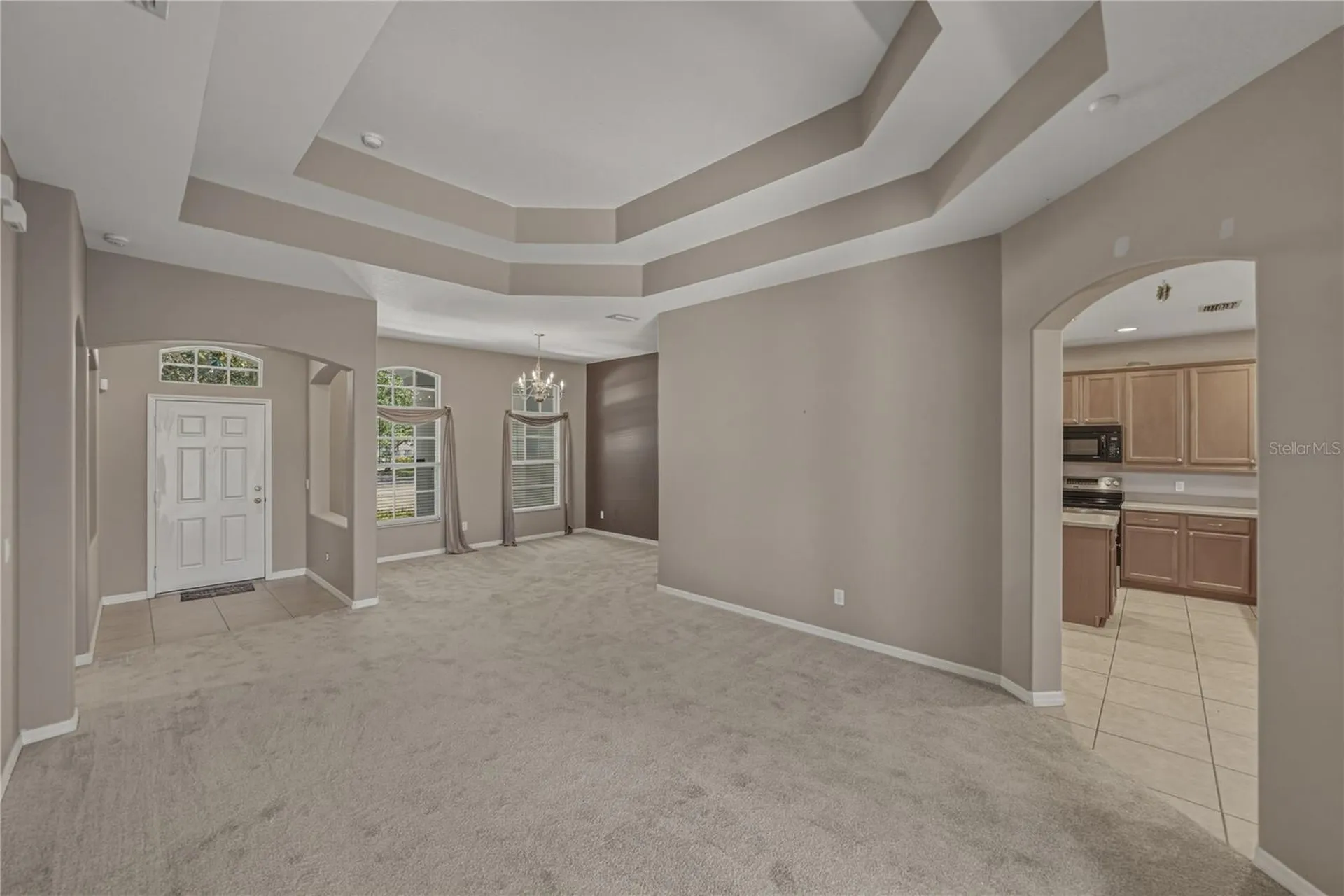 1603 Grand Heritage Boulevard Valrico FL 33594