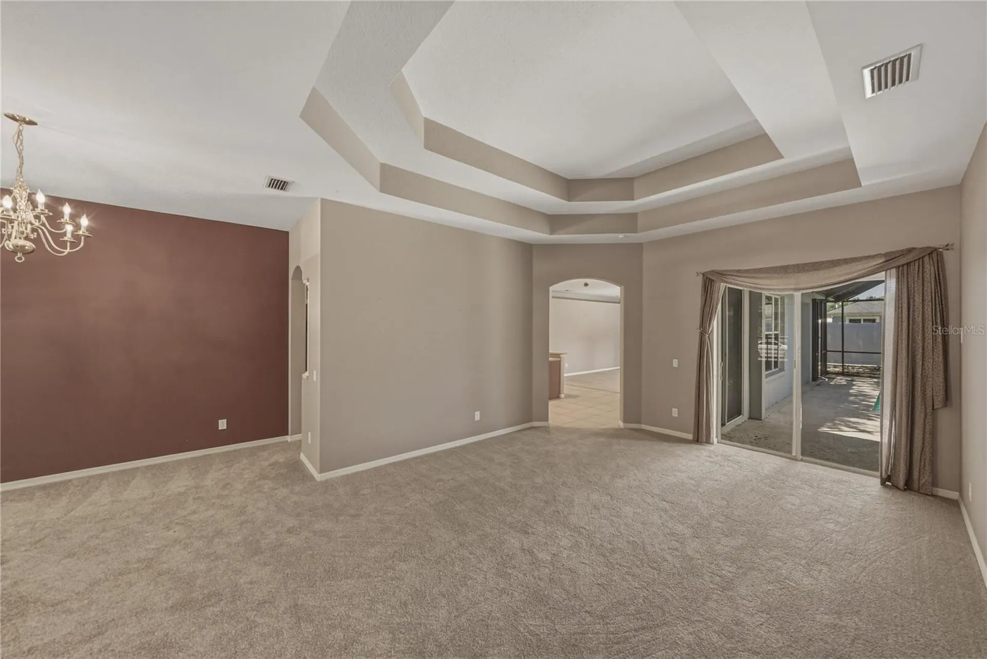 1603 Grand Heritage Boulevard Valrico FL 33594