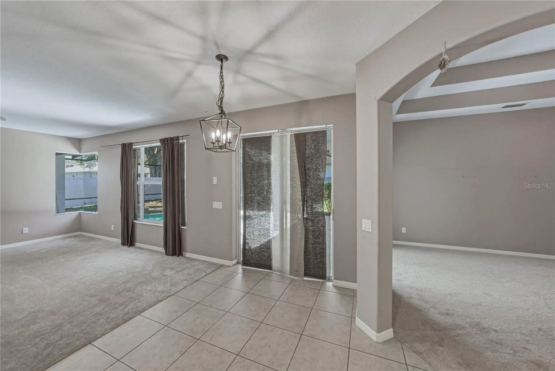 1603 Grand Heritage Boulevard Valrico FL 33594