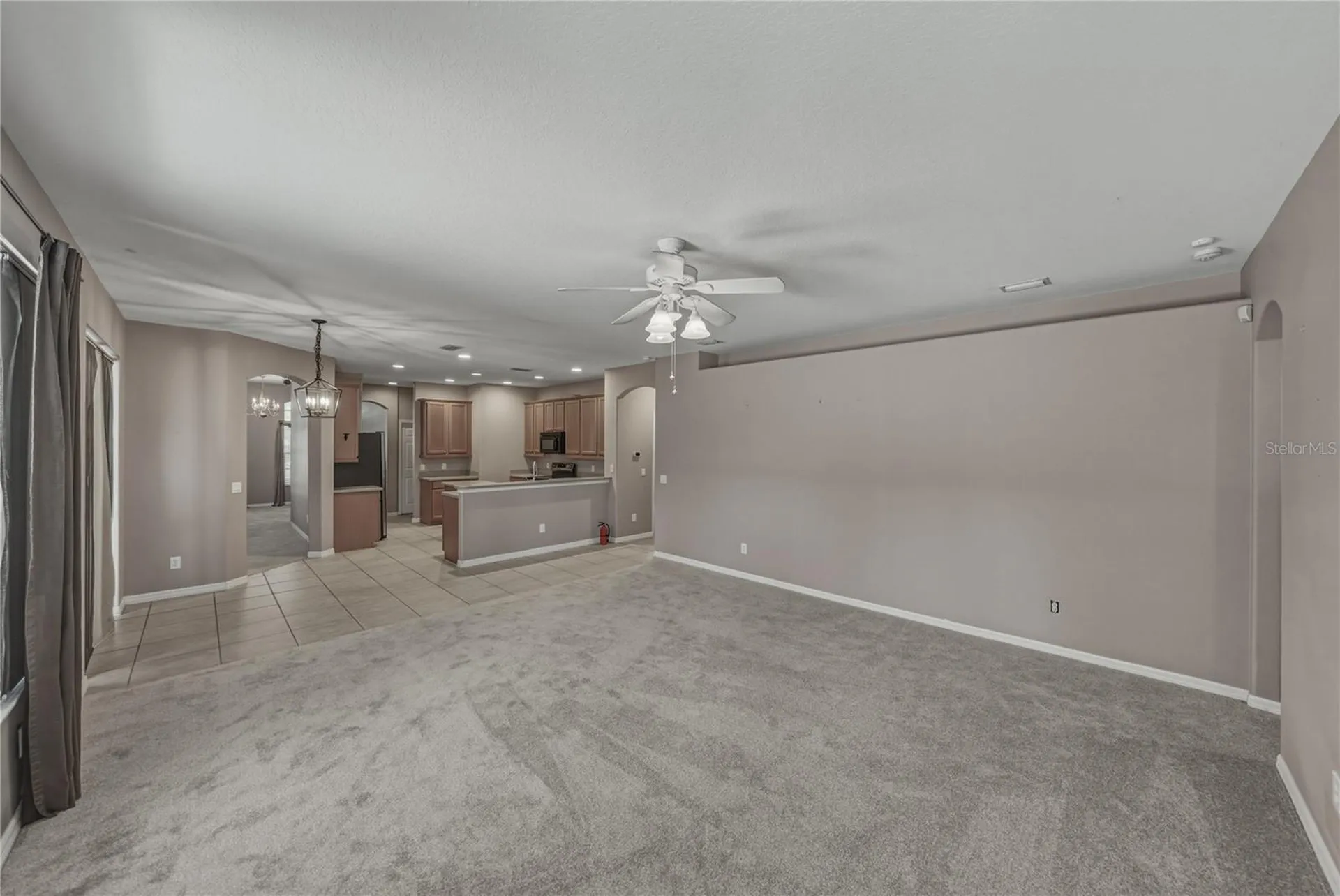 1603 Grand Heritage Boulevard Valrico FL 33594