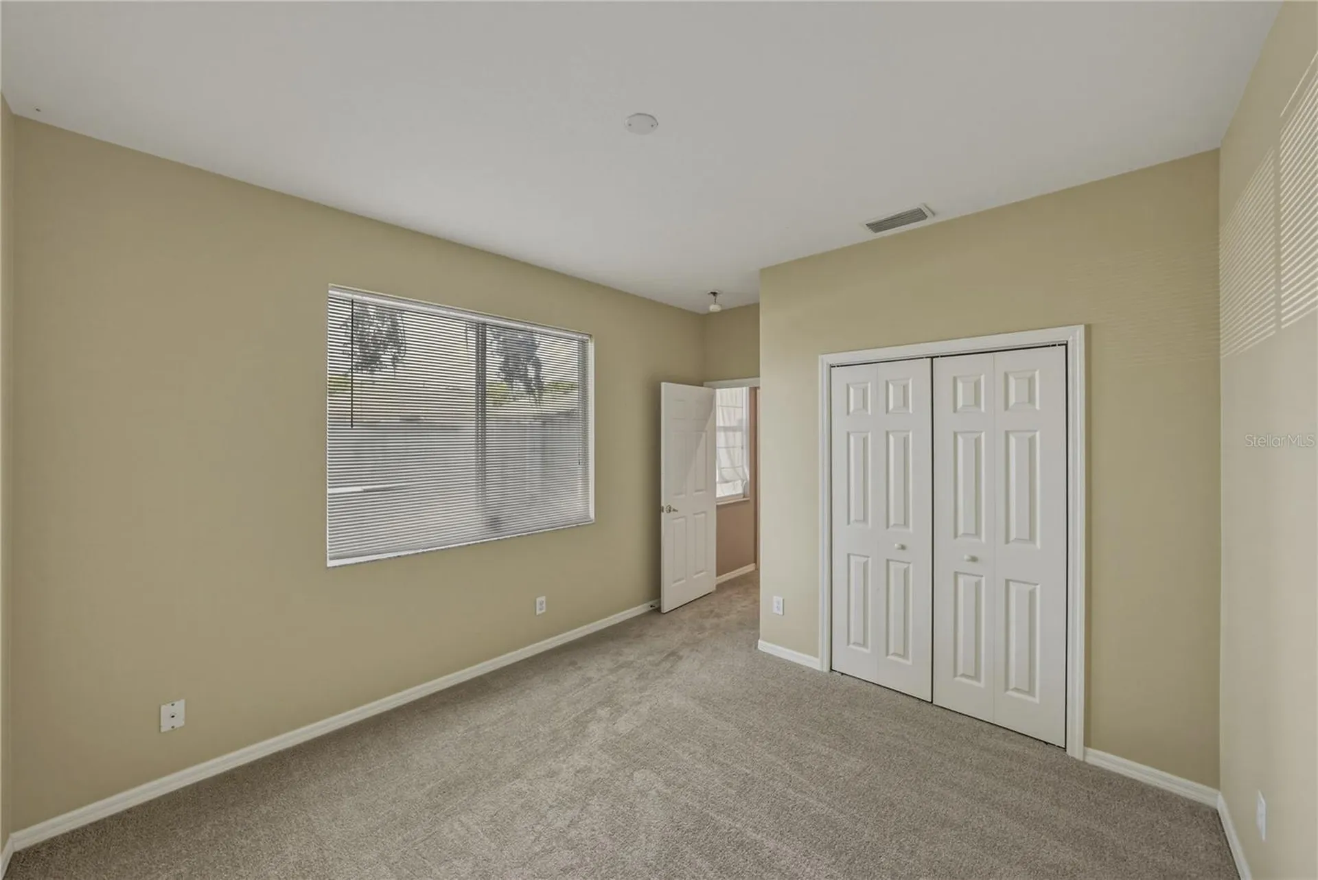 1603 Grand Heritage Boulevard Valrico FL 33594