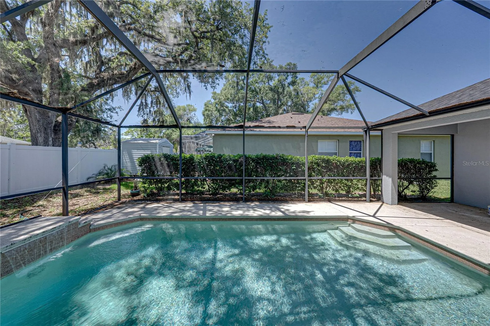 1603 Grand Heritage Boulevard Valrico FL 33594