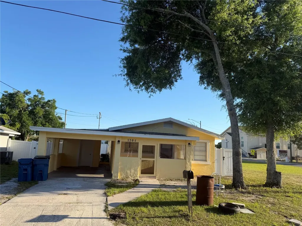 1205 Avenue I Haines City FL 33844