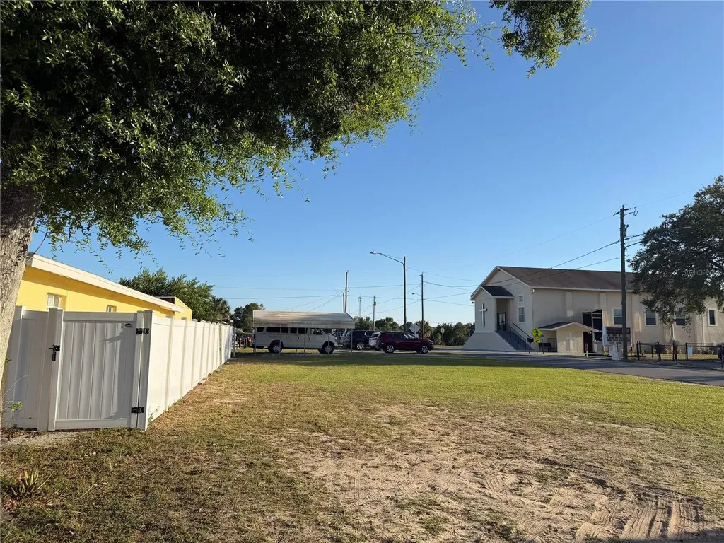 1205 Avenue I Haines City FL 33844