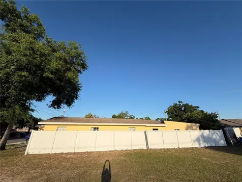 1205 Avenue I Haines City FL 33844