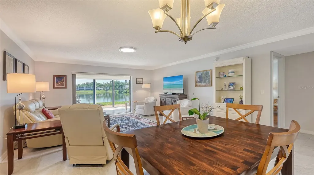 515 Spring Lakes Boulevard Bradenton FL 34210