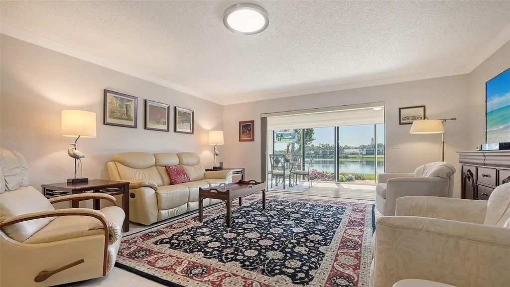 515 Spring Lakes Boulevard Bradenton FL 34210